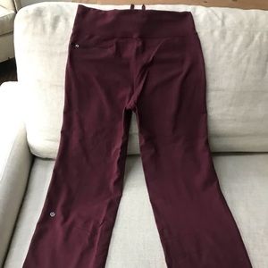 Women’s Lululemon Groove Pants Size 4